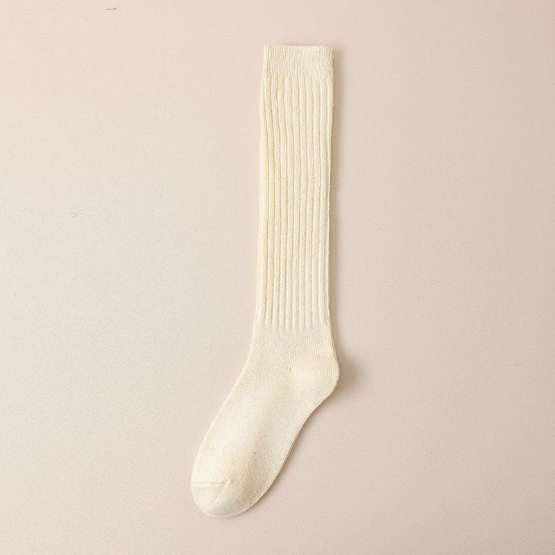 厚みのある女性用ストッキング